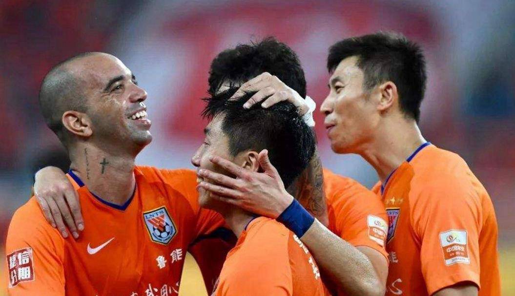 热门球员的近况成为球迷们关注的焦点的简单介绍